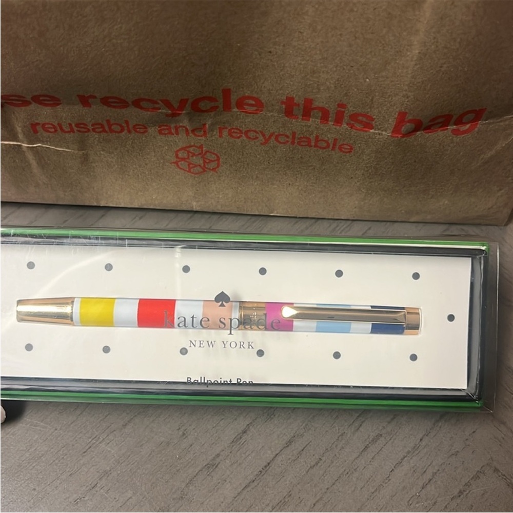 Kate Spade Notebook & Matching Pen - Picture 6 of 7
